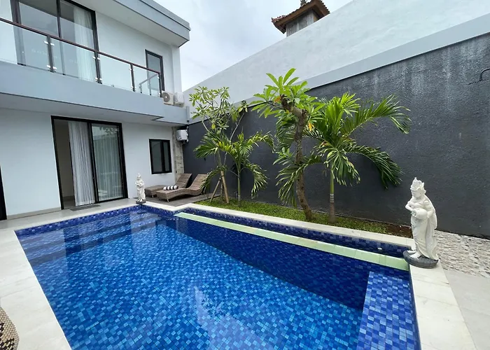 Day Dream Villa Sanur